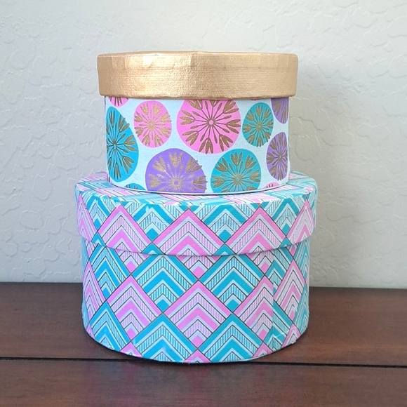 Cute Round Decorative Paper Storage Gift Box 6" 5" Two Pink Blue Gold Geometric - Picture 5 of 15